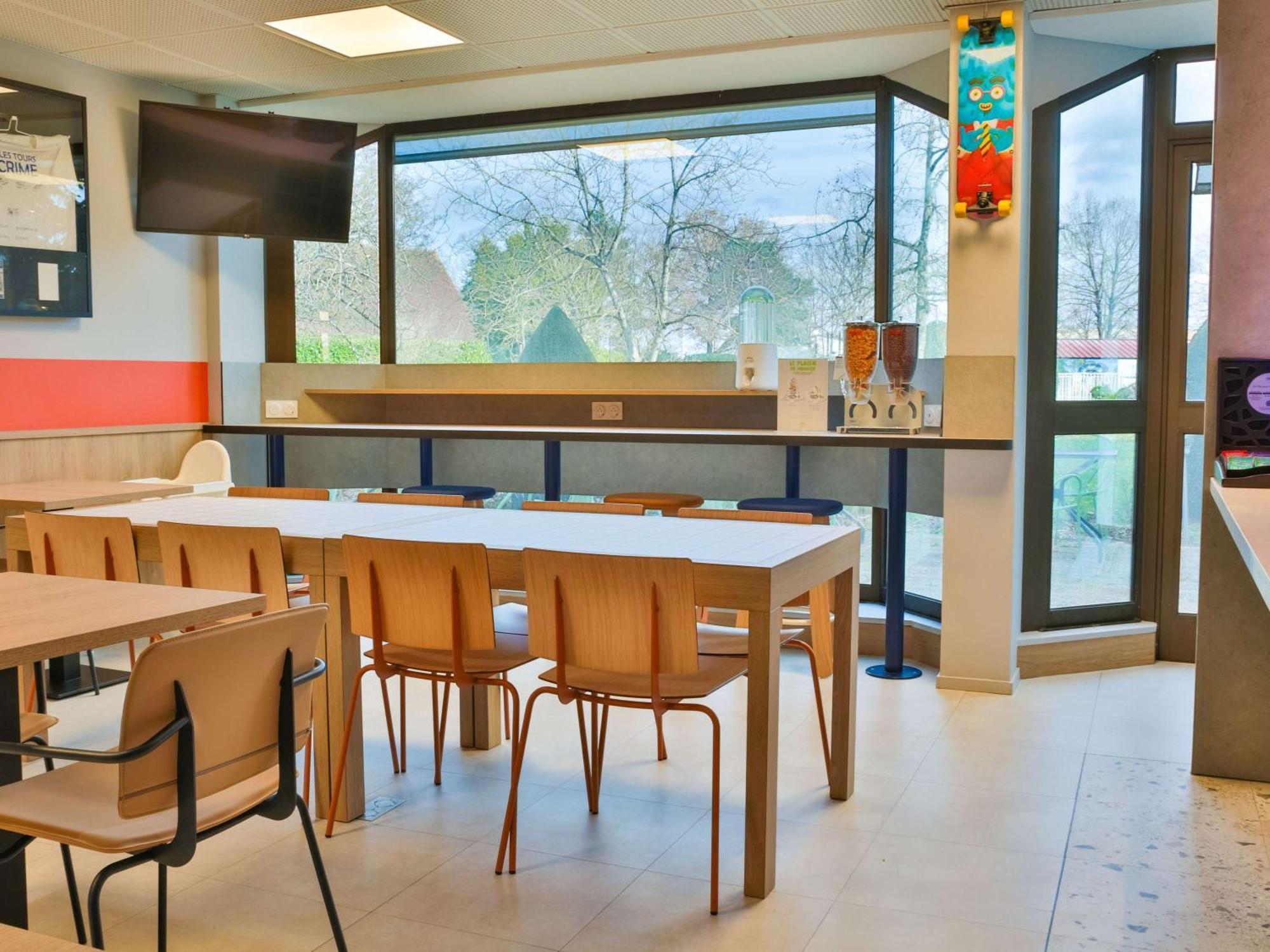 Ibis Budget Tours Sud Chambray-lès-Tours Εξωτερικό φωτογραφία